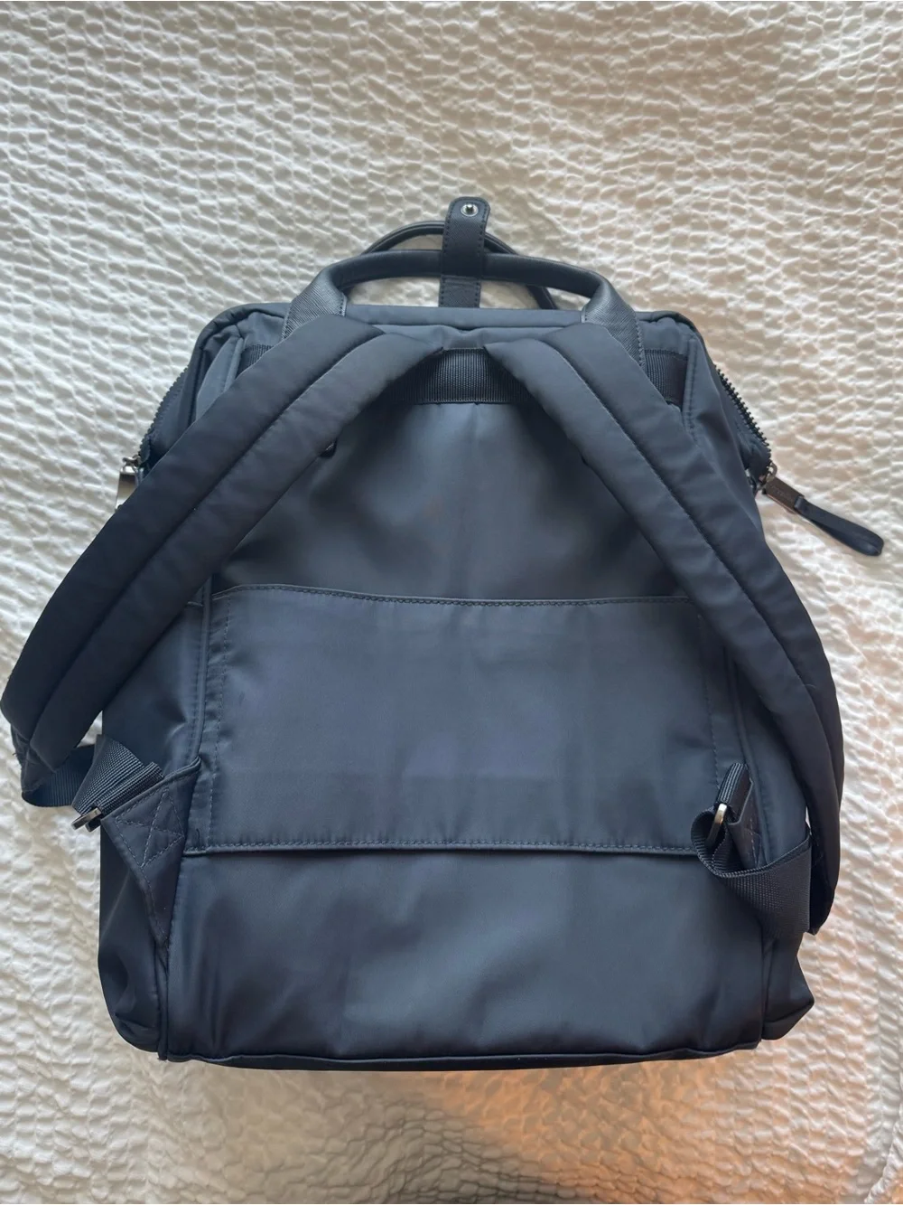 Baggallini Classic Anti-Theft Windsor Backpack